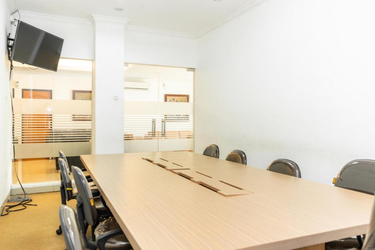 Reddoorz Plus Syariah Near Java Supermall Semarang 2 Екстер'єр фото